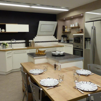 Cuisine moderner réalisée par Roux SAS situé à Morestel en Isère